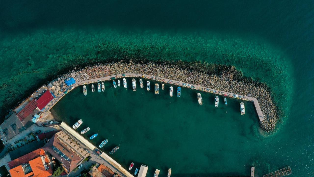 Assos Troy Port Hotel Esterno foto