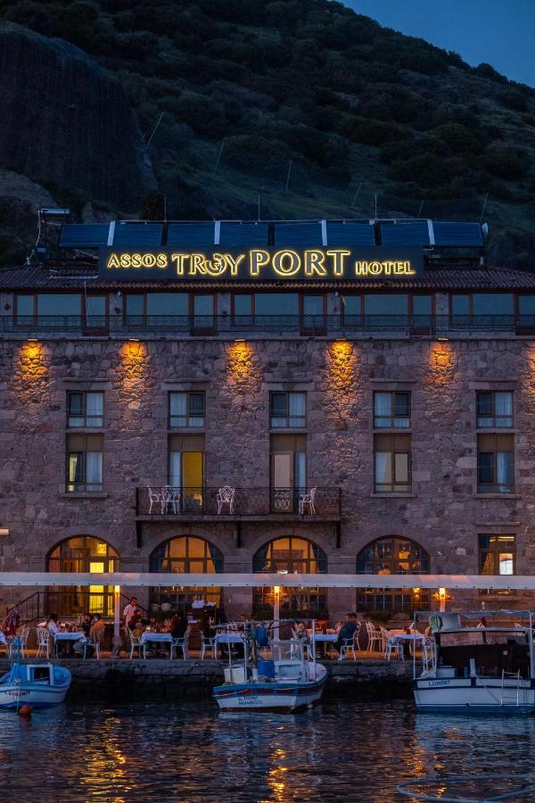 Assos Troy Port Hotel Esterno foto